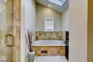 52 Ashburn Rd, Wayne, NJ 07470 - Photo 28