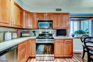 52 Ashburn Rd, Wayne, NJ 07470 - Photo 20