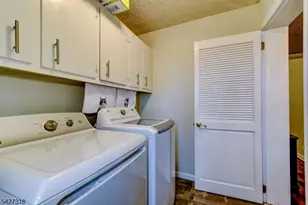 52 Ashburn Rd, Wayne, NJ 07470 - Photo 22