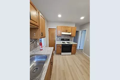231 Clark Pl, Elizabeth, NJ 07206 - Photo 18