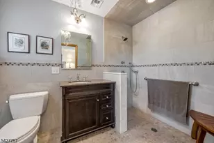 10 Woodmere Rd, West Caldwell, NJ 07006 - Photo 18