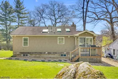 1 Pathfinder Trl, Jefferson Township, NJ 07885 - Photo 26