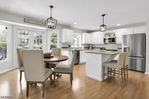 16 Lenape Ct, Bernards Township, NJ 07920 - Photo 10