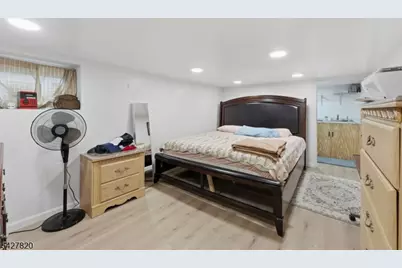 128 Carolina Ave, Newark, NJ 07106 - Photo 14