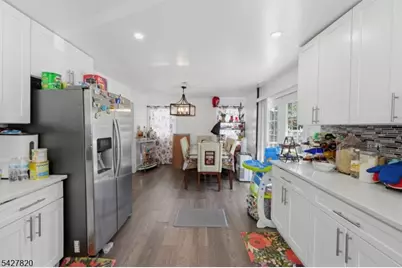 128 Carolina Ave, Newark, NJ 07106 - Photo 6