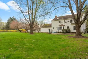 2 Rittenhouse Cir, Raritan Township, NJ 08822 - Photo 32