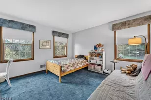 2 Rittenhouse Cir, Raritan Township, NJ 08822 - Photo 24