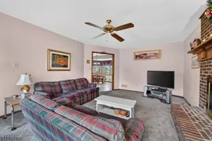 2 Rittenhouse Cir, Raritan Township, NJ 08822 - Photo 16