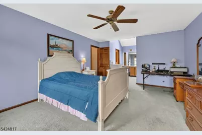 2 Rittenhouse Cir, Raritan Township, NJ 08822 - Photo 18