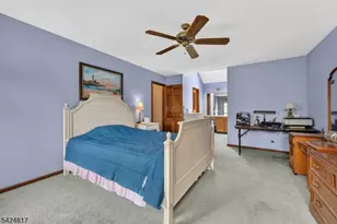 2 Rittenhouse Cir, Raritan Township, NJ 08822 - Photo 18