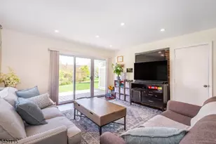 41 Gettysburg Way, Lincoln Park, NJ 07035 - Photo 14