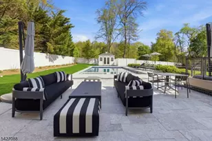 13 Robert Dr, Chatham Township, NJ 07928 - Photo 6