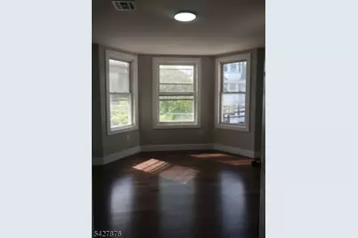 588 Bergen St #3, Newark, NJ 07108 - Photo 2