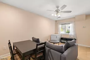 43 Manchester Ct, Kinnelon, NJ 07405 - Photo 22