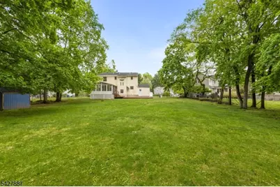 363 Vesta Ct, Ridgewood, NJ 07450 - Photo 18