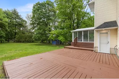 363 Vesta Ct, Ridgewood, NJ 07450 - Photo 16