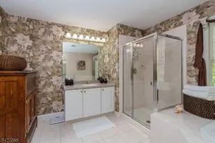 59 Spring Hill Cir, Wayne Twp., NJ 07470 - Photo 20