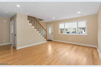 2535 Standish Ave, Union Township, NJ 07083 - Photo 4