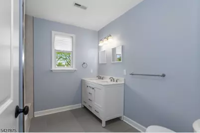 2535 Standish Ave, Union Township, NJ 07083 - Photo 10
