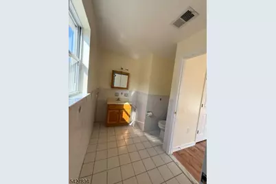 68 Port Ave, Elizabeth, NJ 07206 - Photo 14