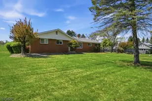 131 Califon Rd, Washington Township, NJ 07853 - Photo 2