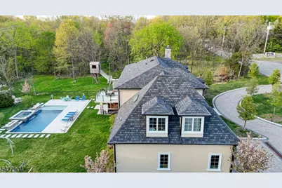 281 Beaufort Ave, Livingston, NJ 07039 - Photo 2
