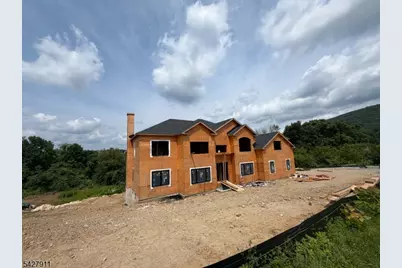 6 Exeter Ln, Hardyston Township, NJ 07419 - Photo 2
