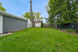 1169 Briarcliff, Rahway, NJ 07065 - Photo 26