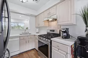 52 Cambridge, Oxford Township, NJ 07863 - Photo 10