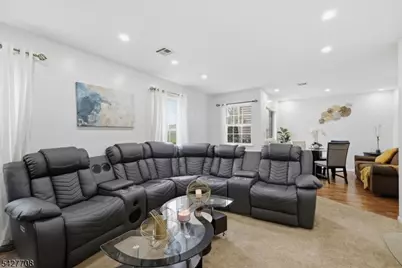 52 Cambridge, Oxford Township, NJ 07863 - Photo 6