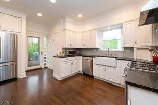 82 Oakland Rd, Maplewood, NJ 07040 - Photo 14