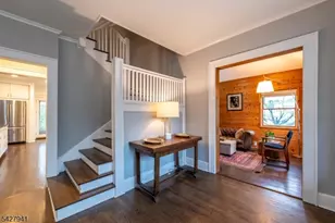 82 Oakland Rd, Maplewood, NJ 07040 - Photo 2