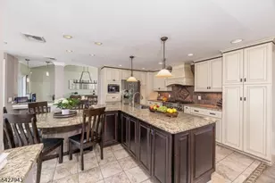 19 Harwood Pl, Wayne, NJ 07470 - Photo 24