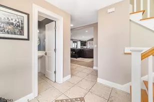 19 Harwood Pl, Wayne, NJ 07470 - Photo 4