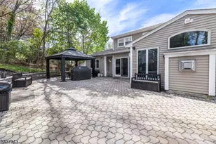 19 Harwood Pl, Wayne, NJ 07470 - Photo 32
