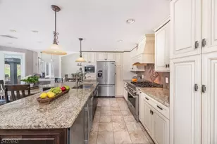 19 Harwood Pl, Wayne, NJ 07470 - Photo 20