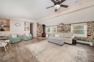 12 Timbercroft Rd, High Bridge, NJ 08829 - Photo 4
