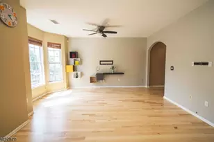 1012 Cunningham Ct, Belleville, NJ 07109 - Photo 20