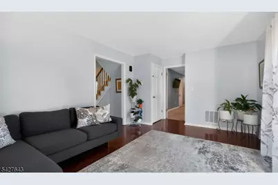 8 Lee Ct, Mount Olive, NJ 07836 - Photo 14