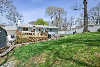 77 Brooklyn Rd, Stanhope, NJ 07874 - Photo 18