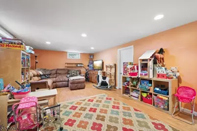 77 Brooklyn Rd, Stanhope, NJ 07874 - Photo 10