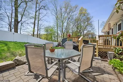 77 Brooklyn Rd, Stanhope, NJ 07874 - Photo 16