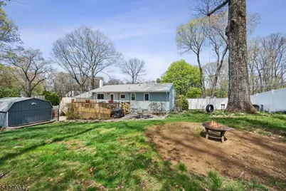 77 Brooklyn Rd, Stanhope, NJ 07874 - Photo 20