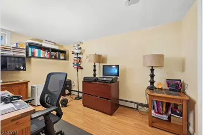77 Brooklyn Rd, Stanhope, NJ 07874 - Photo 14