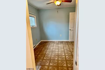 632 Brooklyn Mountain Rd, Hopatcong, NJ 07843 - Photo 16