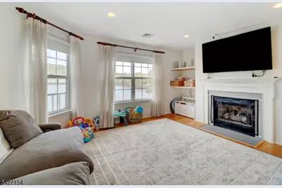 14 Lagoon Way, Roxbury Township, NJ 07852 - Photo 10