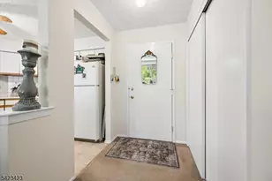 73 Drake Ln, Roxbury Township, NJ 07852 - Photo 4
