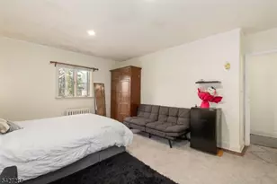 16 Summit Rd, Clifton, NJ 07012 - Photo 18