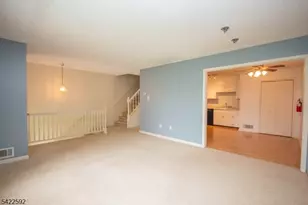 22 Burlington Ct, Hamburg, NJ 07419 - Photo 20