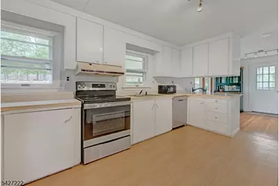 5 Decker Rd, Harmony Township, NJ 08865 - Photo 4